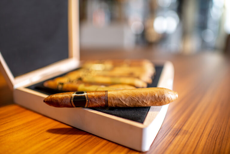 Cigar - This Premium Bio-Link is available!
