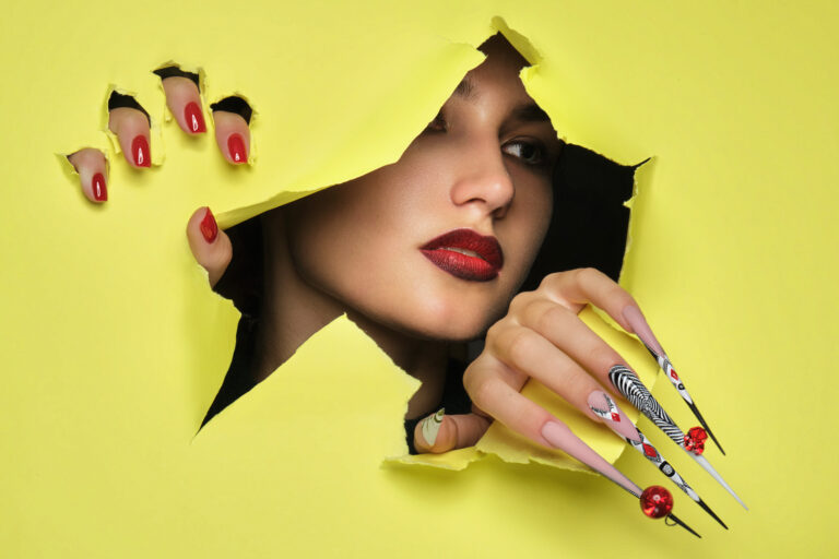 Nails - This Premium Bio-Link is available!